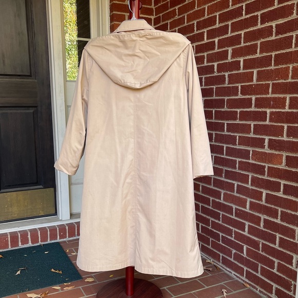 London Fog Trench Coat with Zip in Lining and Removable Hood - Picture 4 of 12